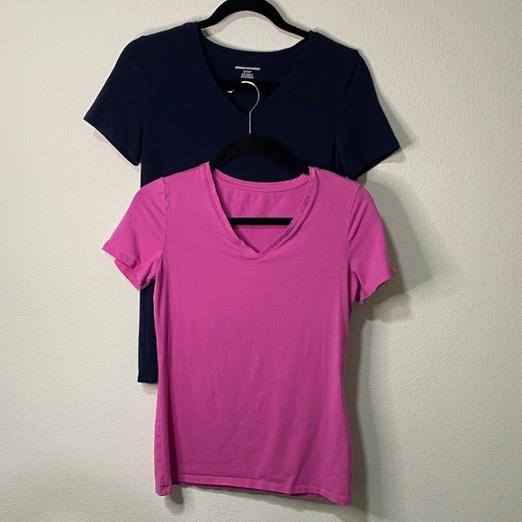 Amazon Essentials Tops - Lot of 2 V-Neck Women's Tops - Pink and Navy Short Sleeve Tee T-shirt